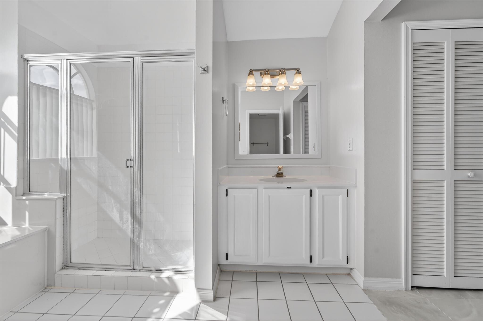 FAIRWAY COVE OF WELLINGTO - Residential