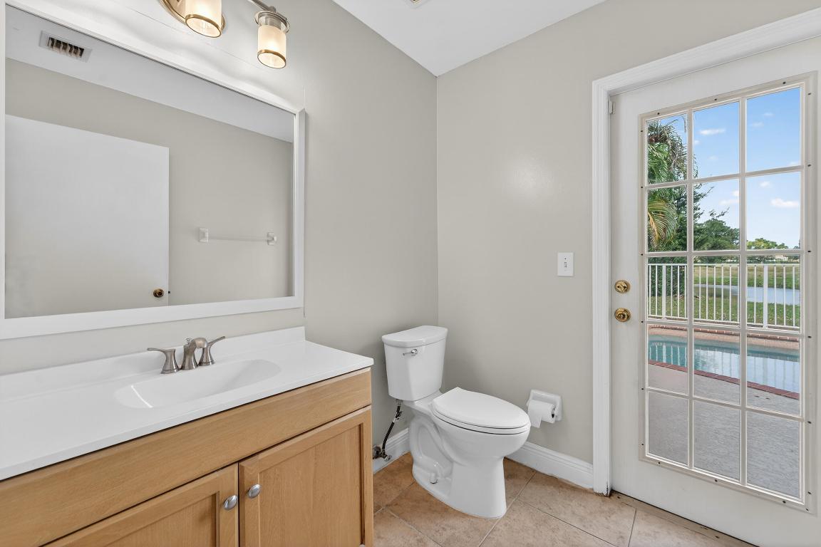 FAIRWAY COVE OF WELLINGTON - Residential