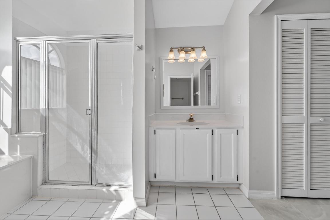 FAIRWAY COVE OF WELLINGTON - Residential