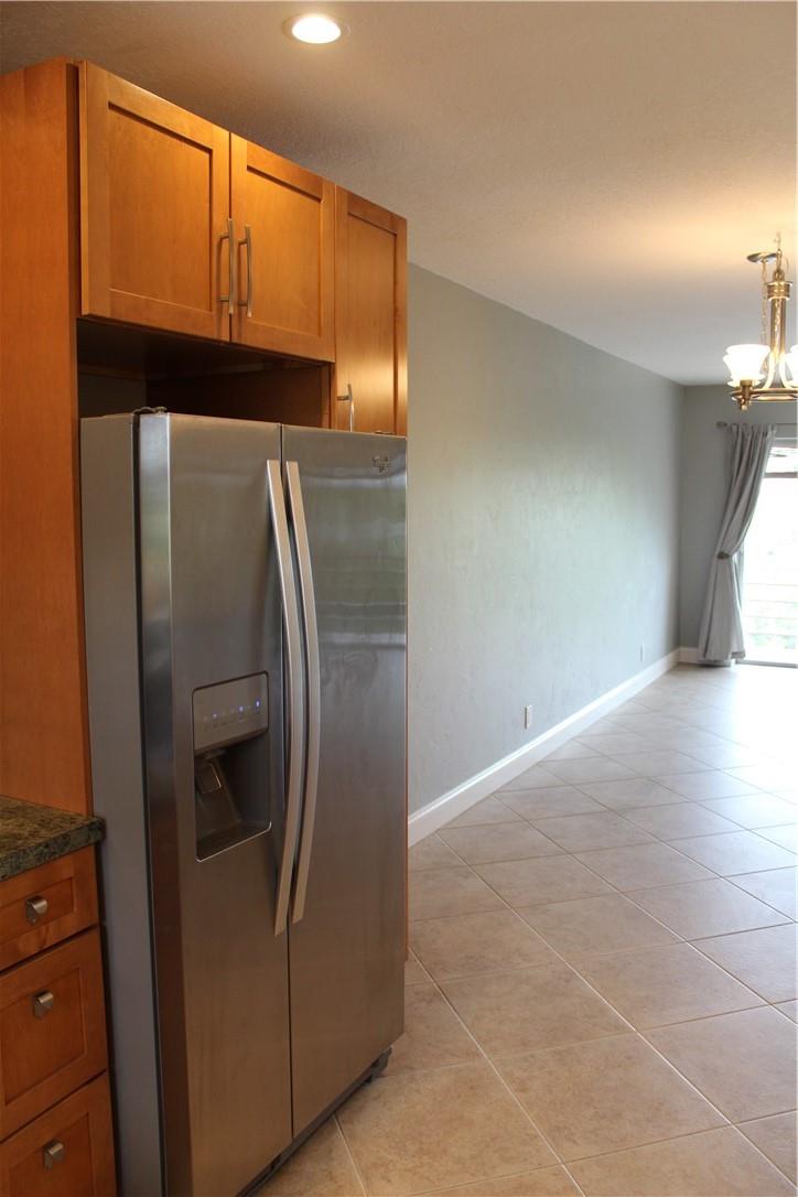 1400 NE 57th Ct 308