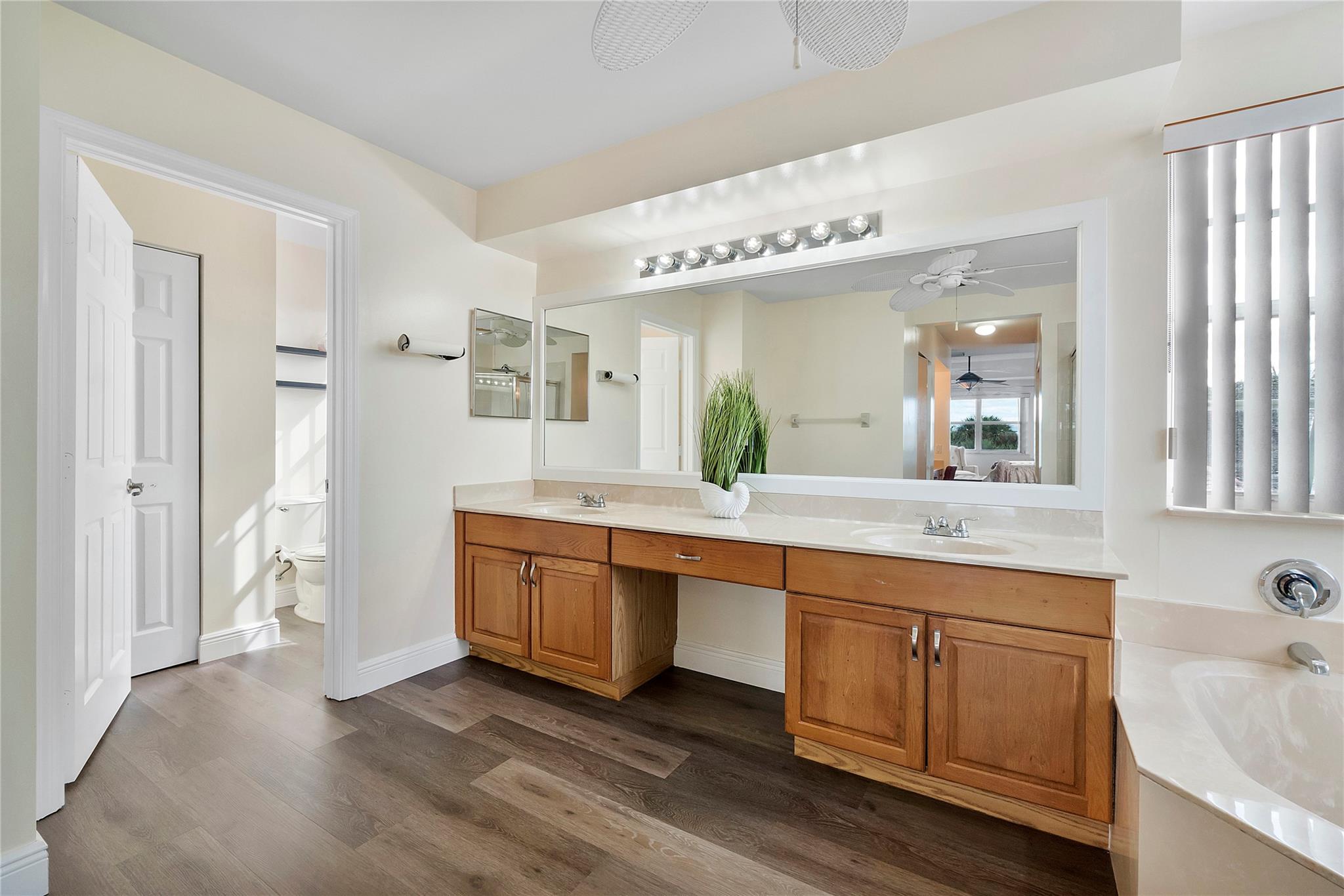 Nautica Sound 02 - Residential Lease