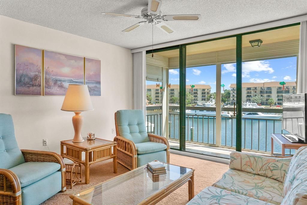 Photo of 2501 Marina Isle Way #303, Jupiter, FL 33477 (MLS # R10879853)