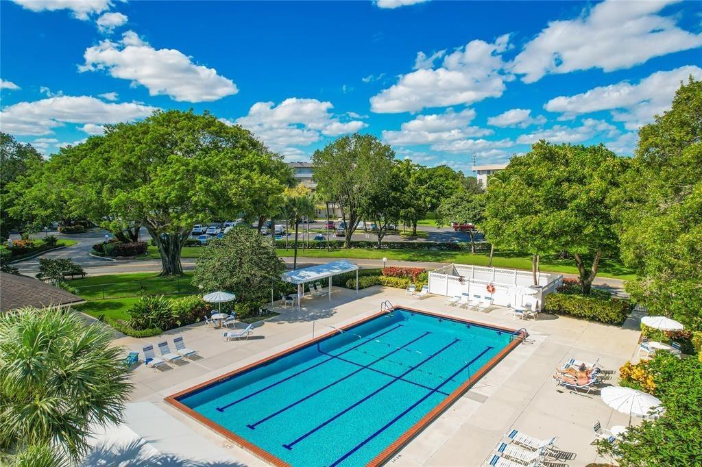 No 70 Palm-Aire Country C - Residential Lease