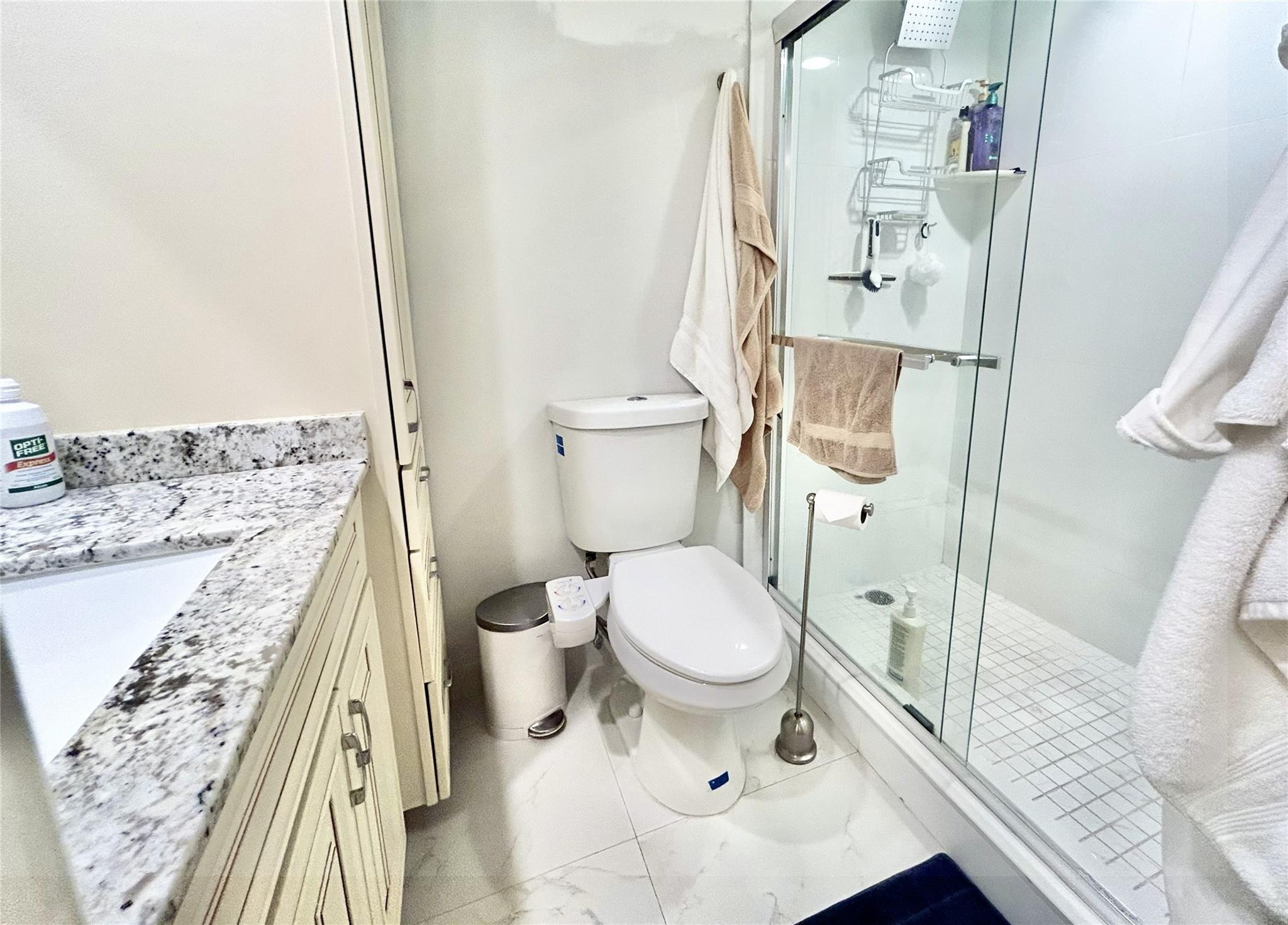 No 70 Palm-Aire Country C - Residential Lease