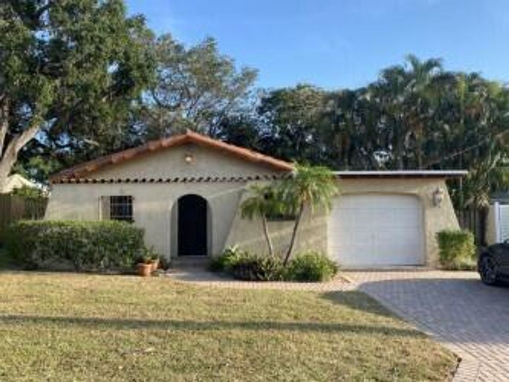 Photo of 2042 S Waterway Drive, North Palm Beach, FL 33408 (MLS # R10983779)