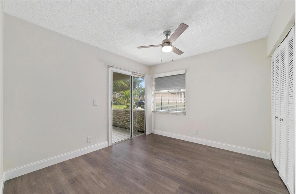 CARRIAGE HOUSES I CONDO - Residential Lease