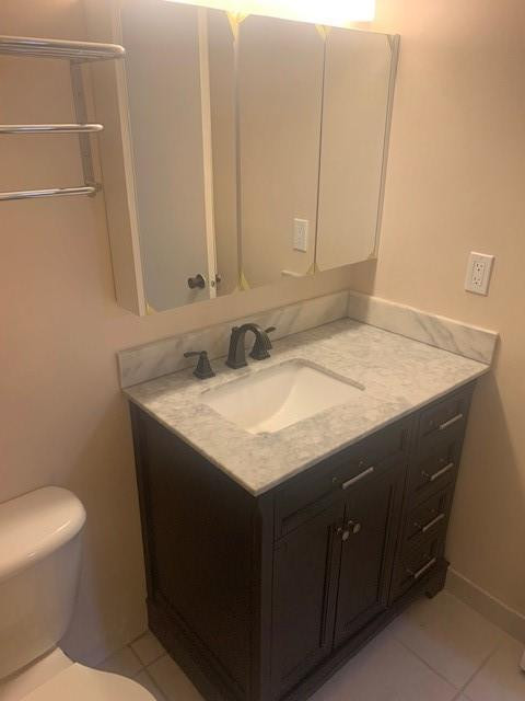 200 LESLIE CONDO - Residential