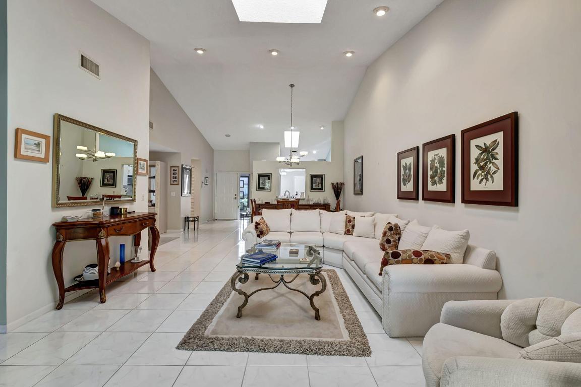 WHISPER WALK/PARKSHORE - Residential