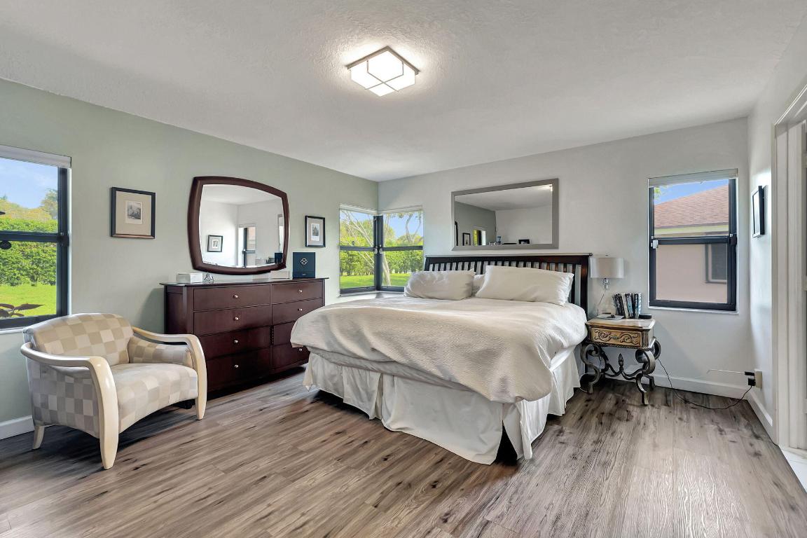 WHISPER WALK/PARKSHORE - Residential