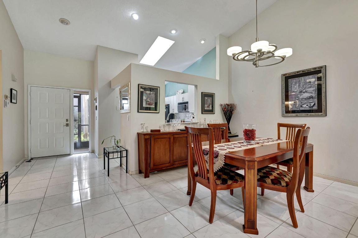 WHISPER WALK/PARKSHORE - Residential