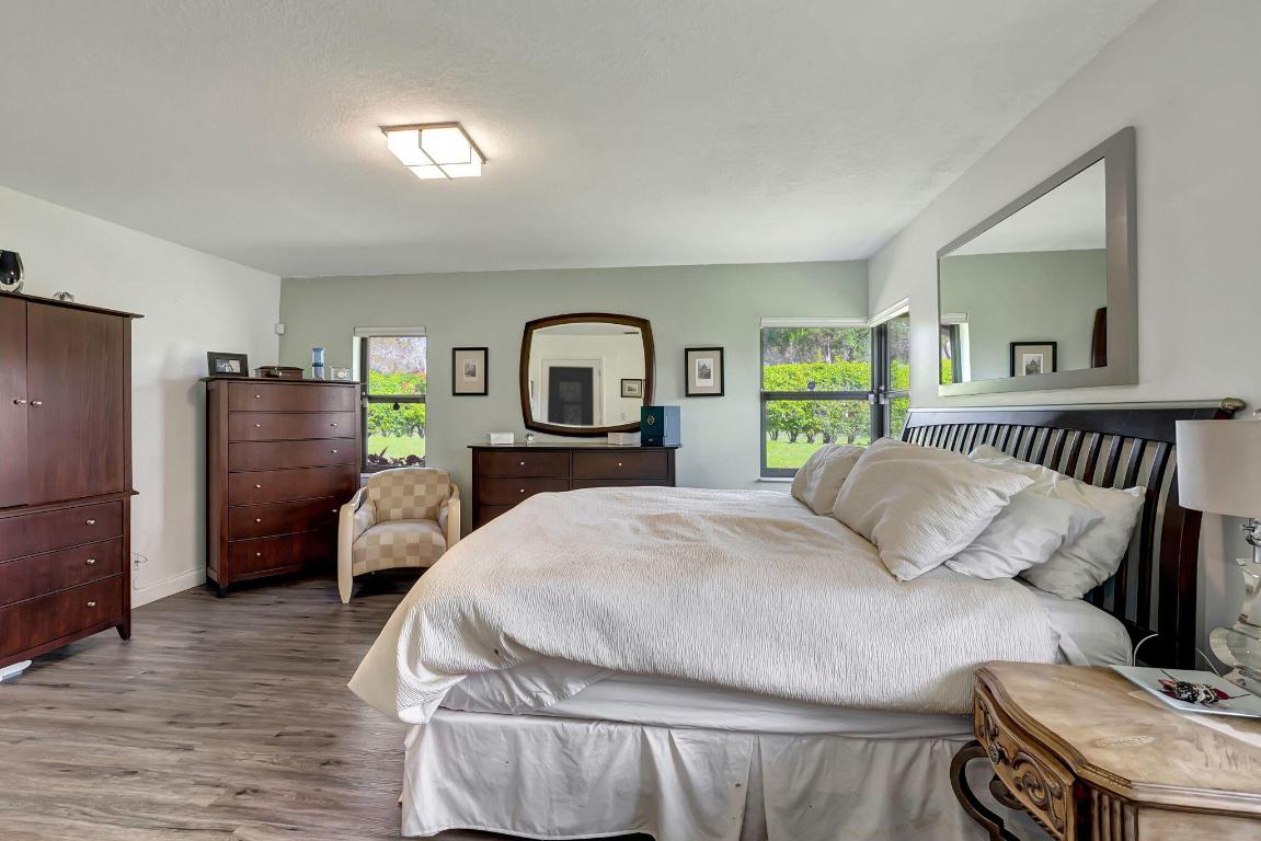 WHISPER WALK/PARKSHORE - Residential