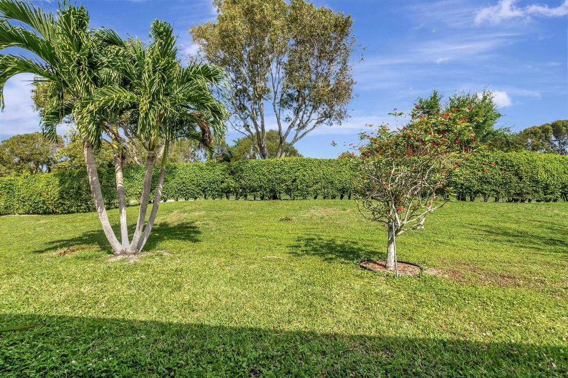 WHISPER WALK/PARKSHORE - Residential