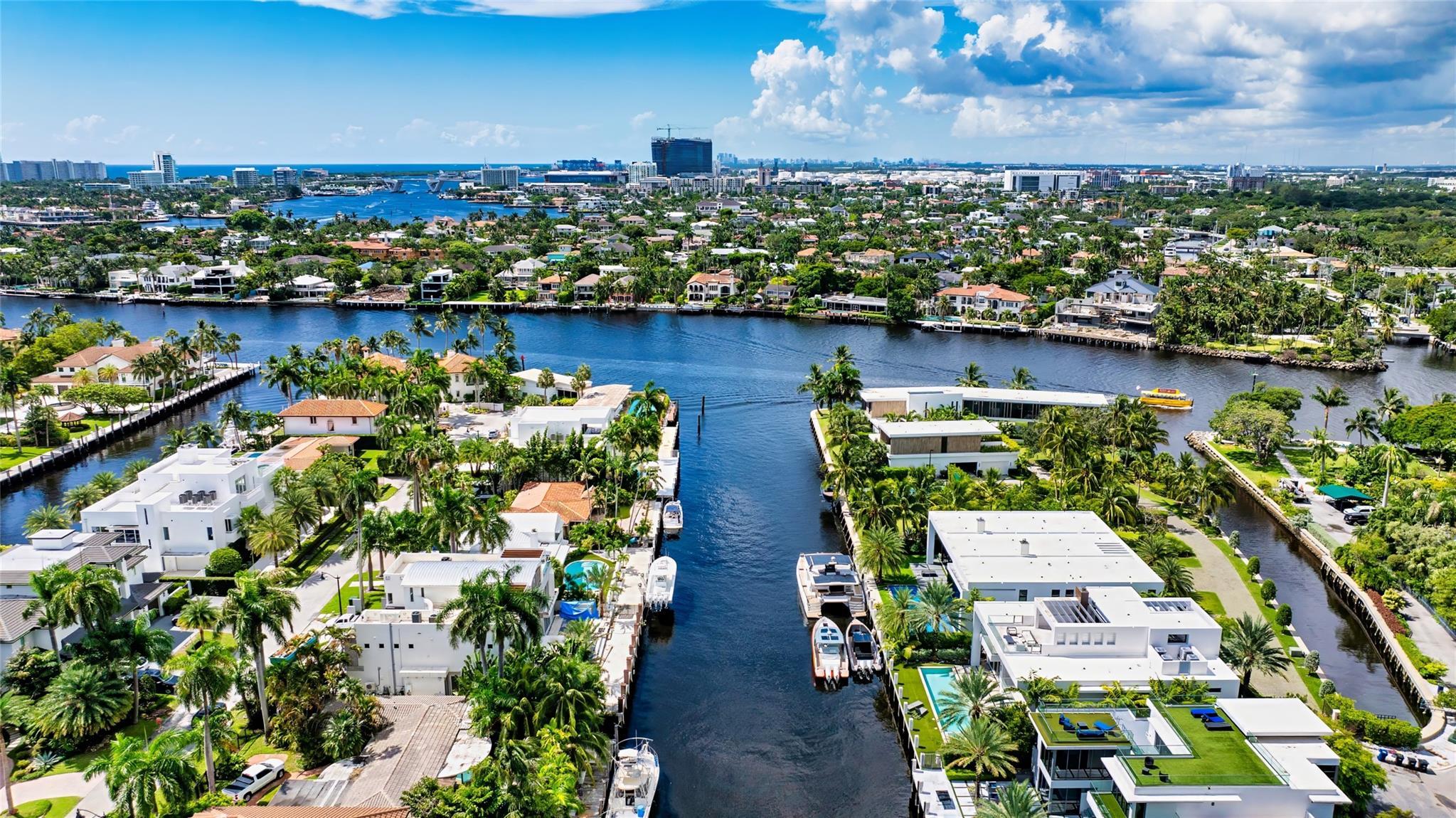 VENICE RESUB IN BLKS 3 & - Residential