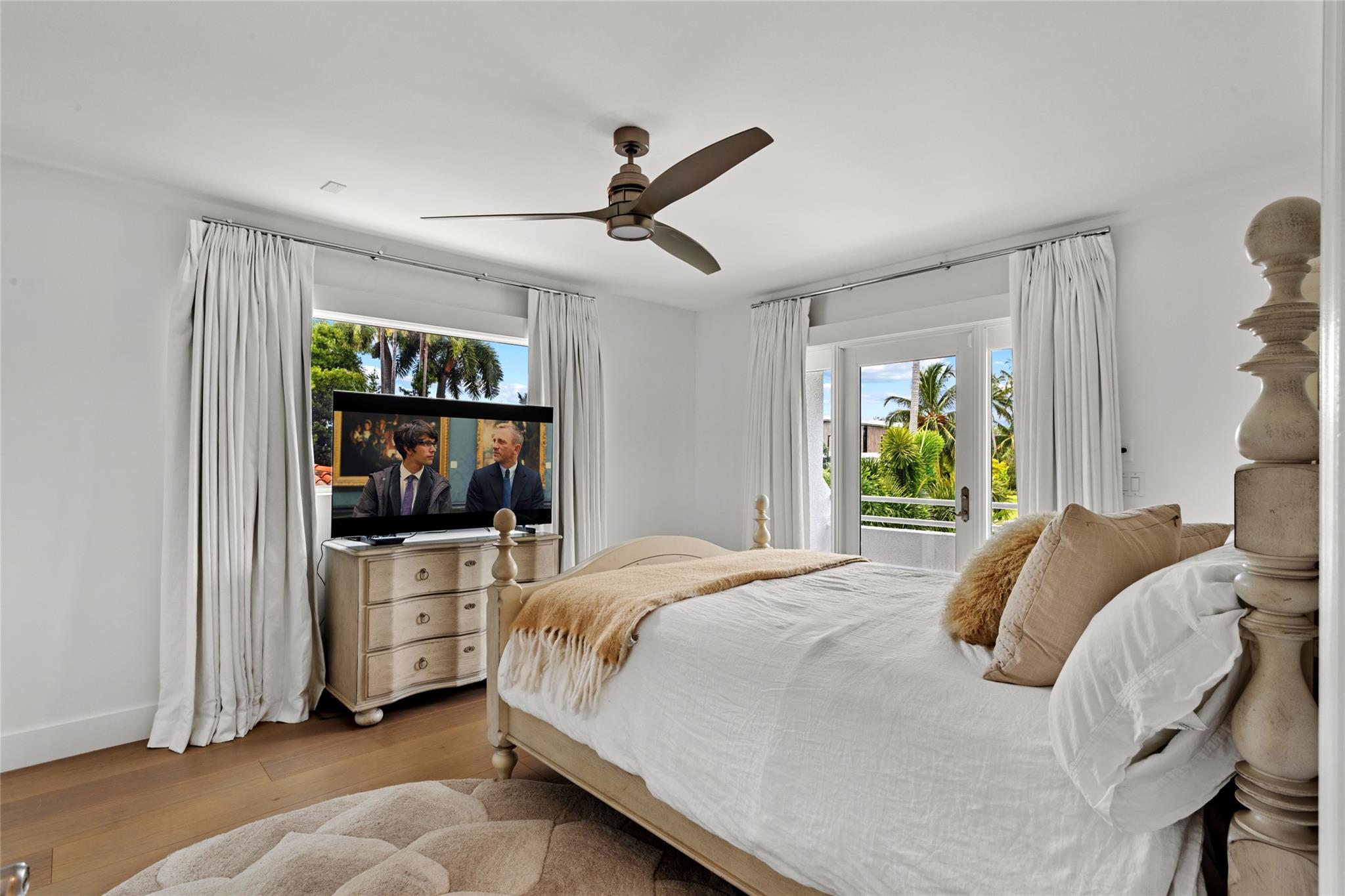 VENICE RESUB IN BLKS 3 & - Residential