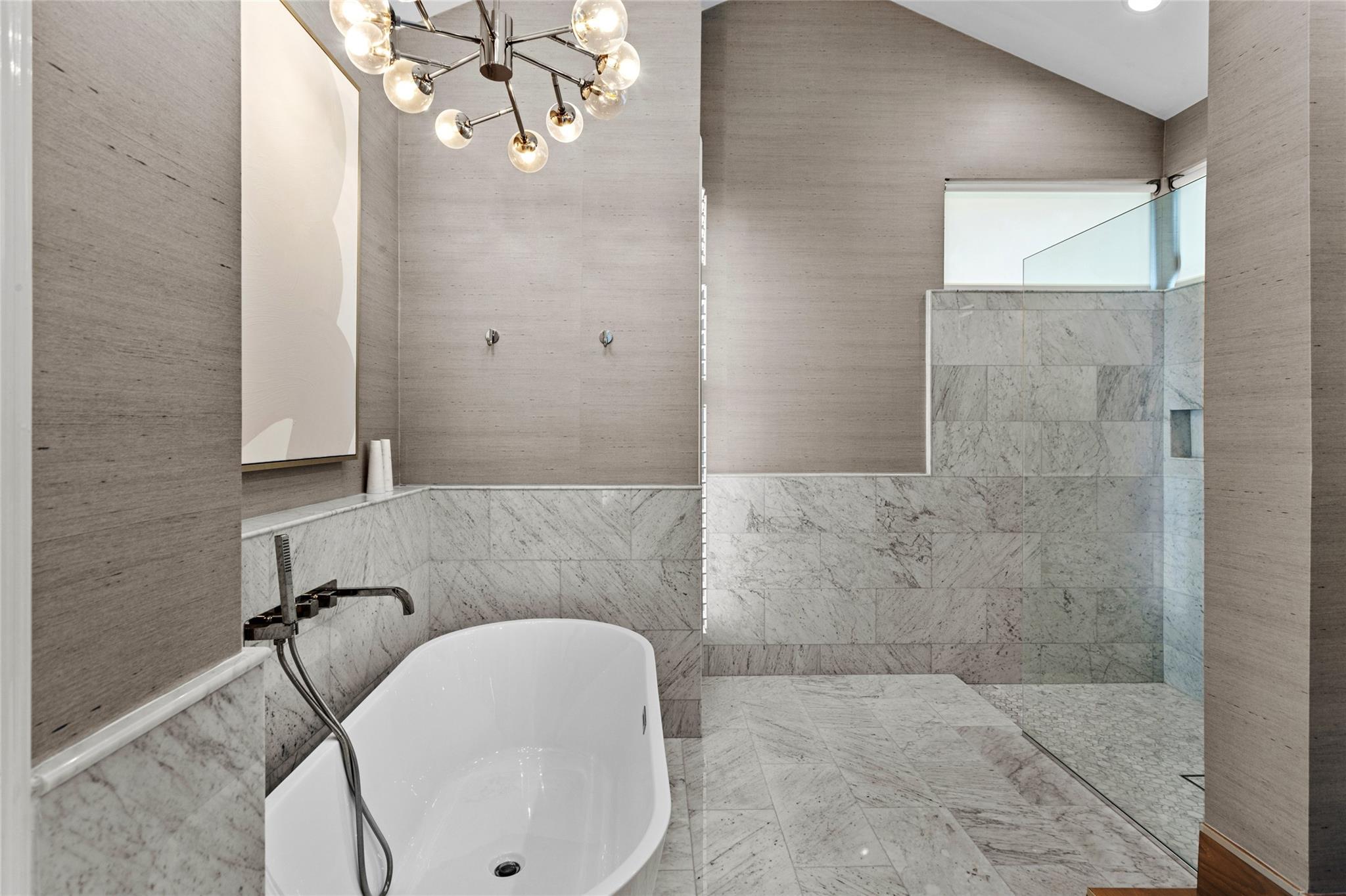 VENICE RESUB IN BLKS 3 & - Residential