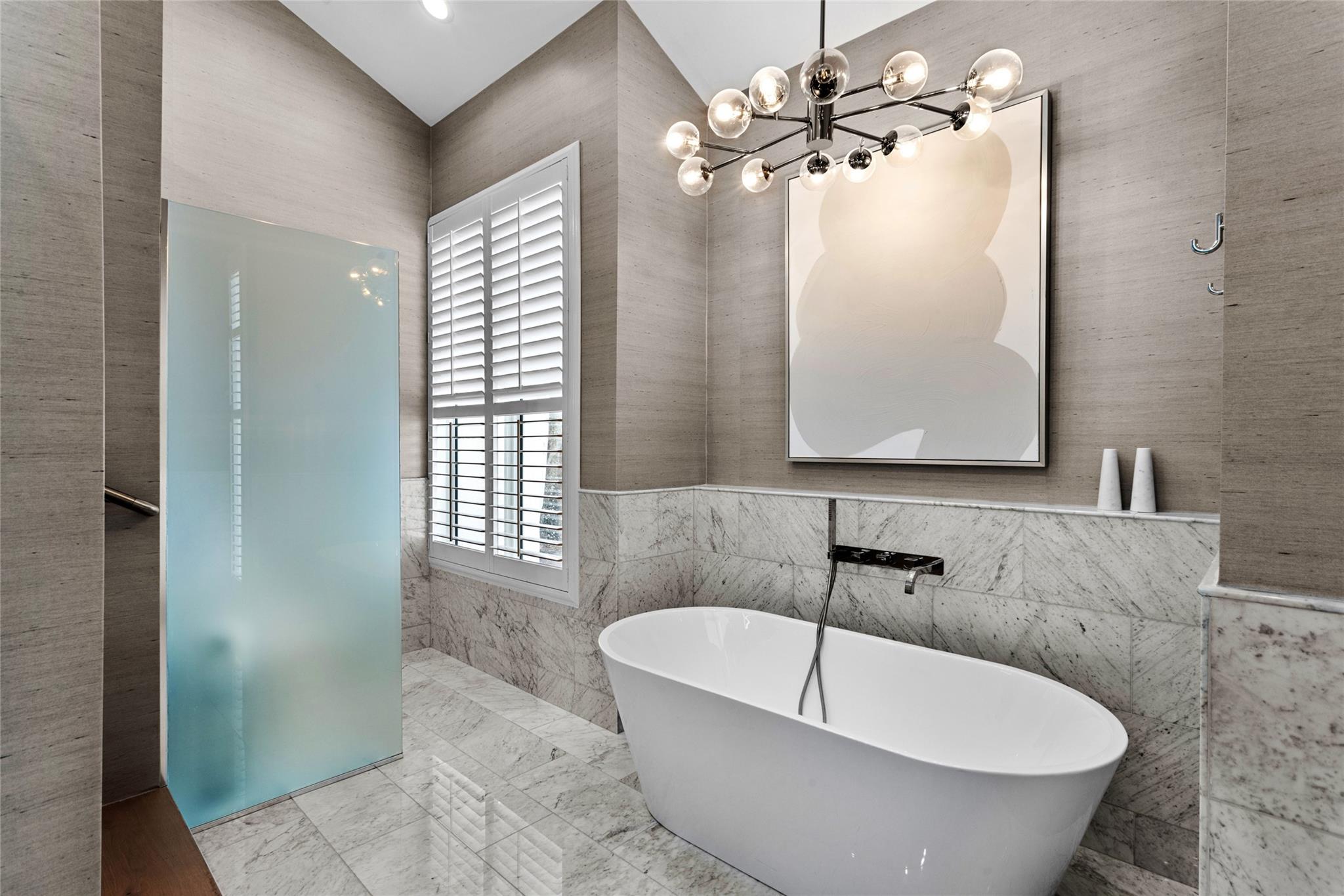 VENICE RESUB IN BLKS 3 & - Residential