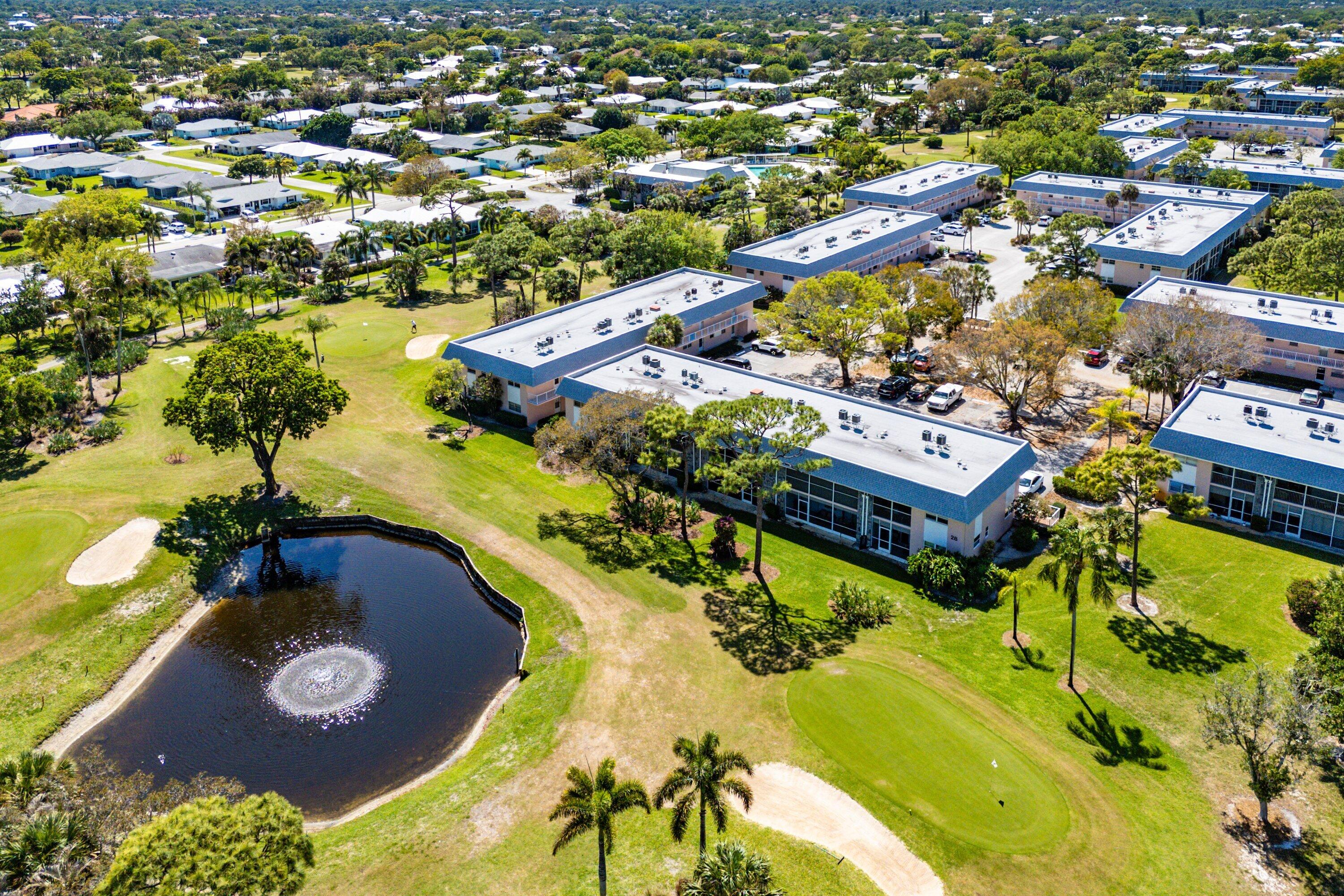 THE LITTLE CLUB CONDO - Residential