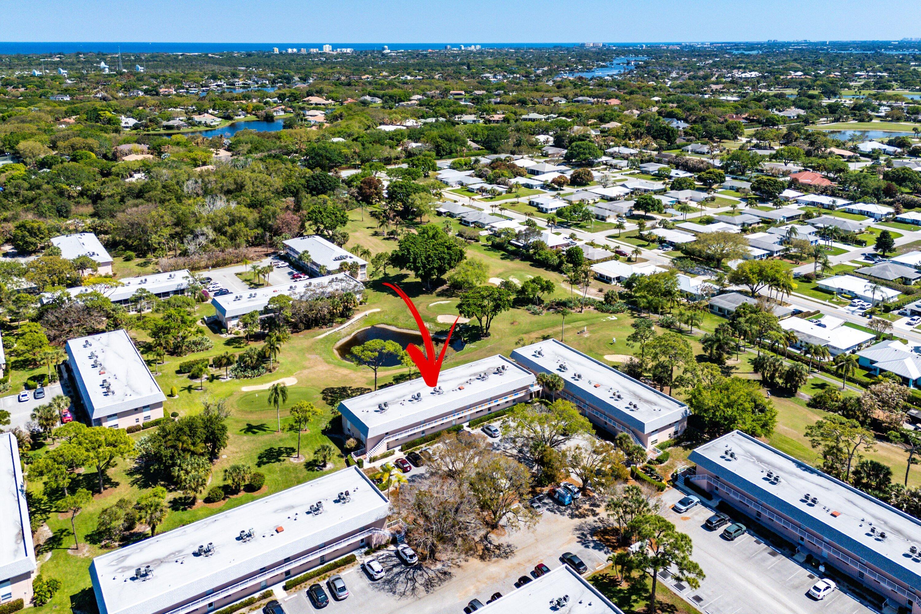 THE LITTLE CLUB CONDO - Residential