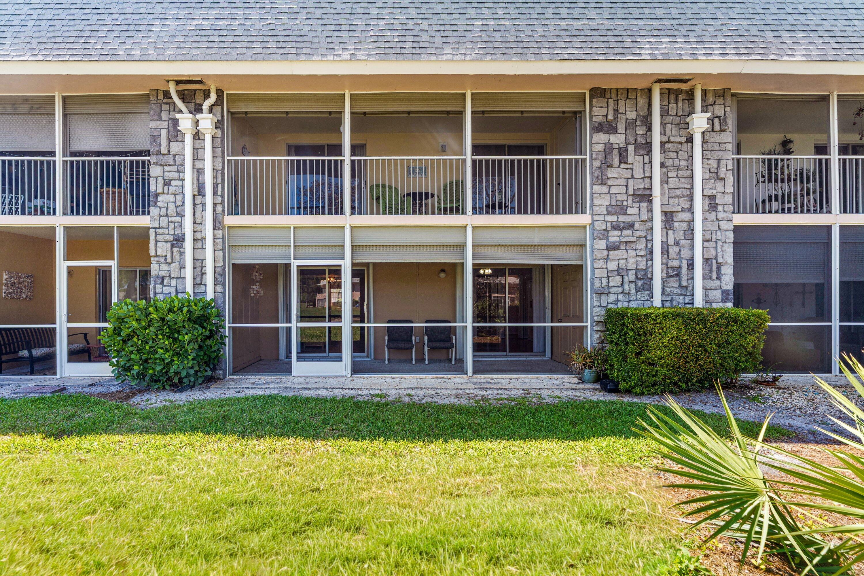 THE LITTLE CLUB CONDO - Residential