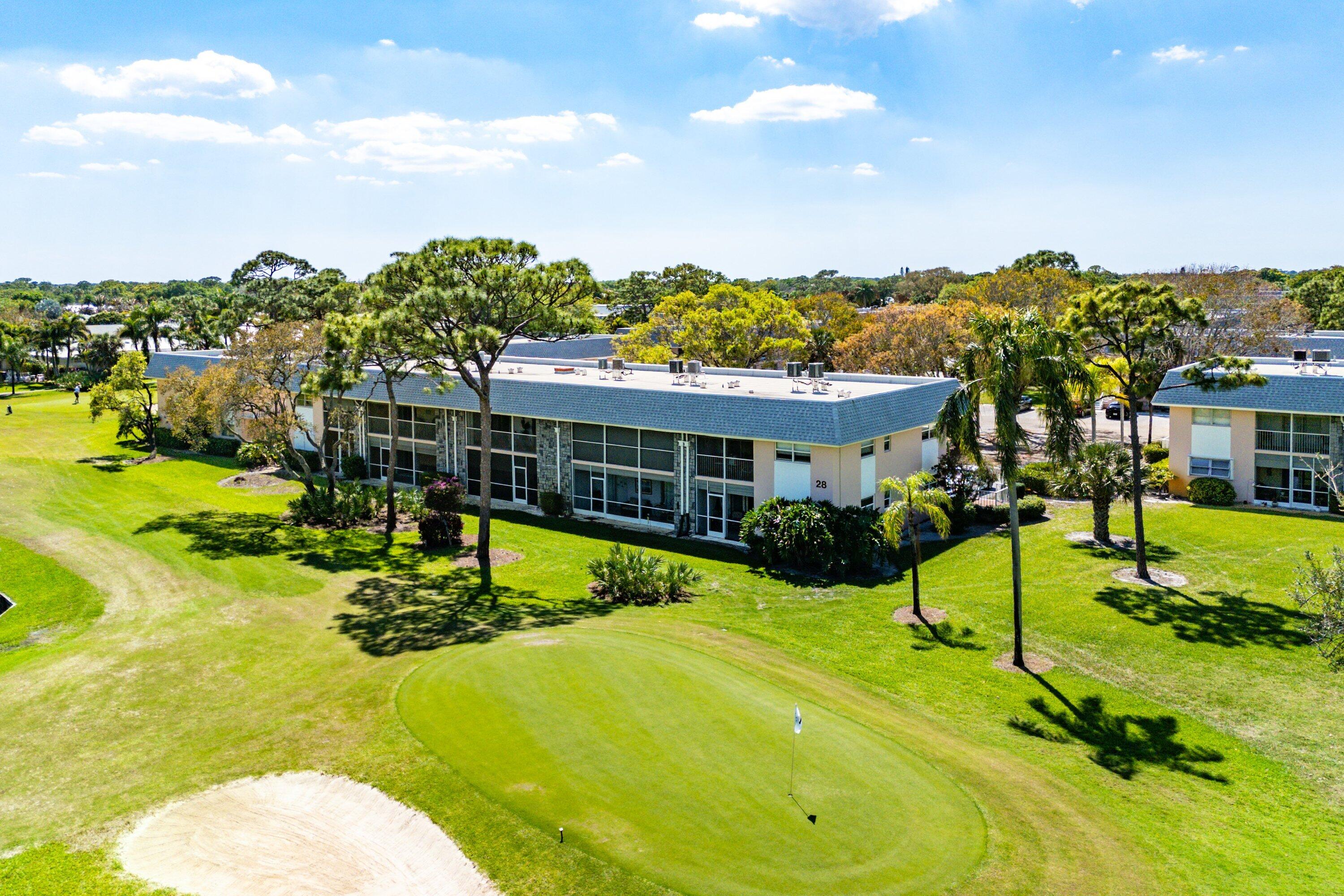 THE LITTLE CLUB CONDO - Residential