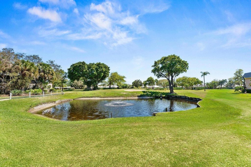 Photo of 18081 SE Country Club Drive #274, Jupiter, FL 33469 (MLS # B26004830)
