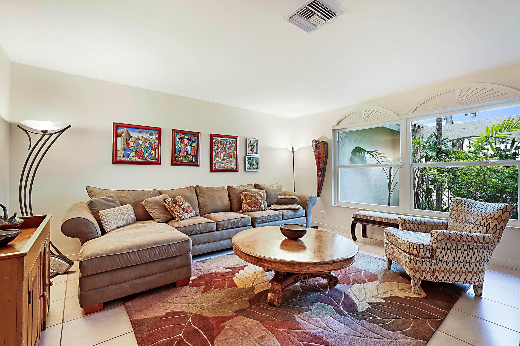 CARRIAGE HILL - Residential