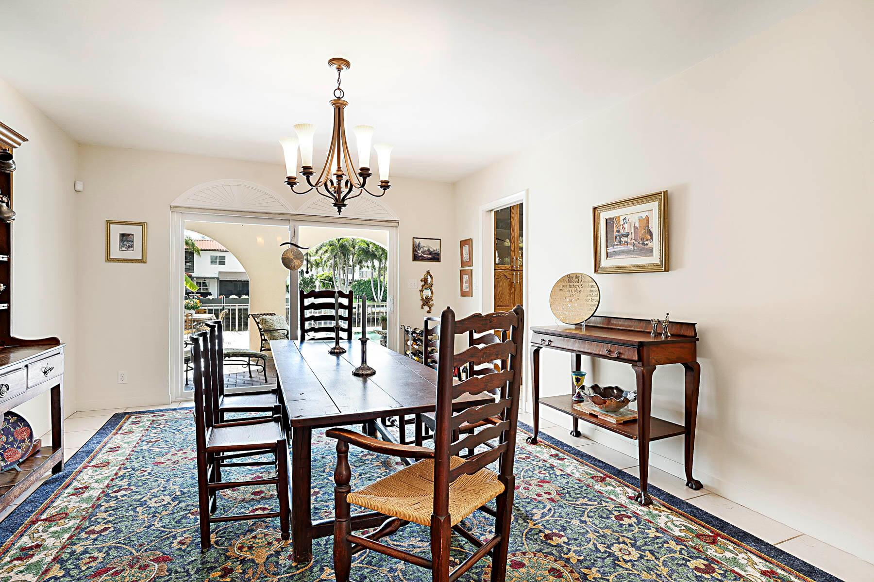 CARRIAGE HILL - Residential