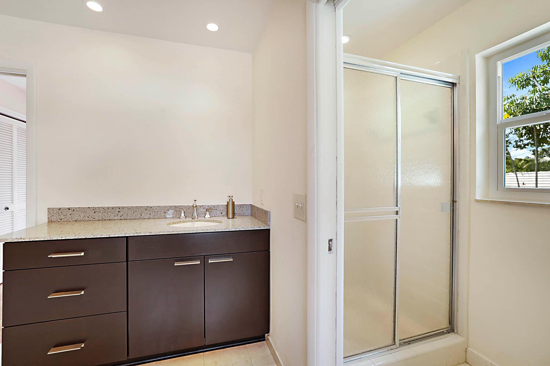 CARRIAGE HILL - Residential