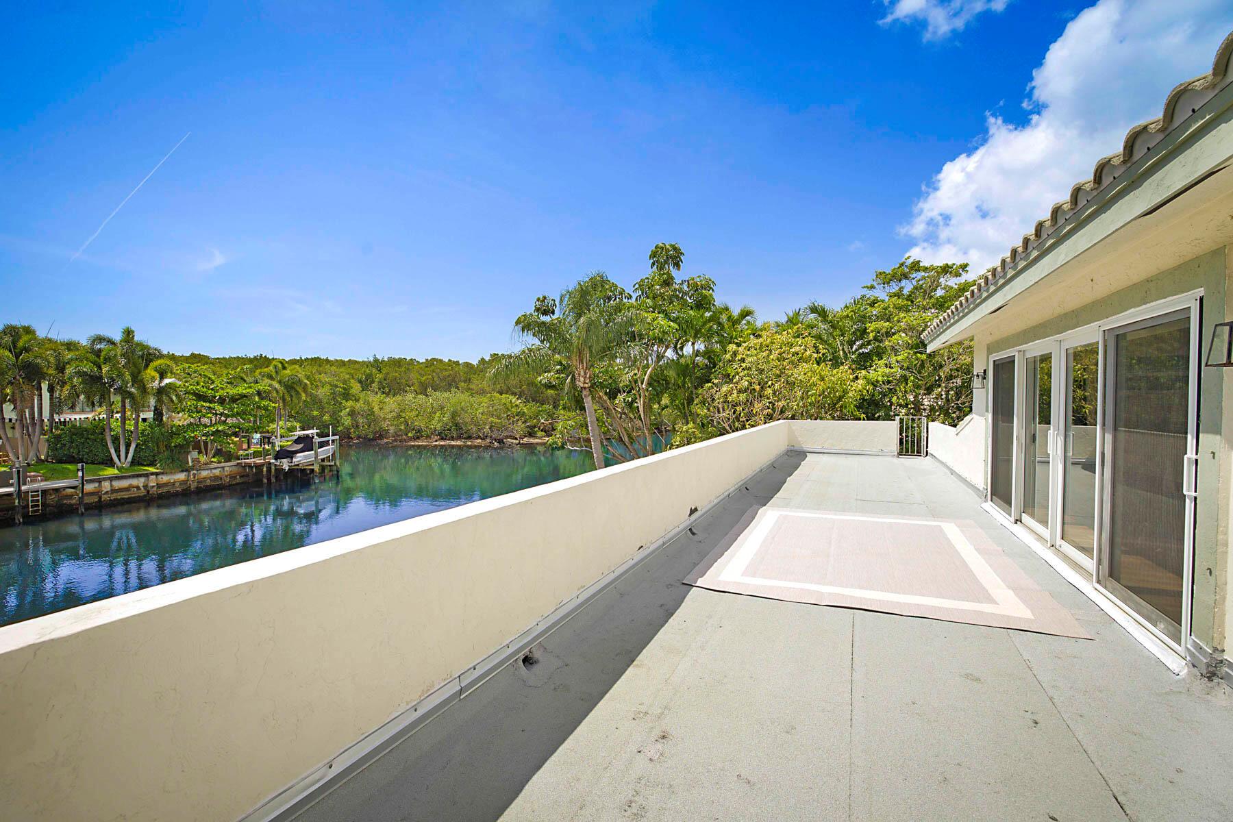 CARRIAGE HILL - Residential