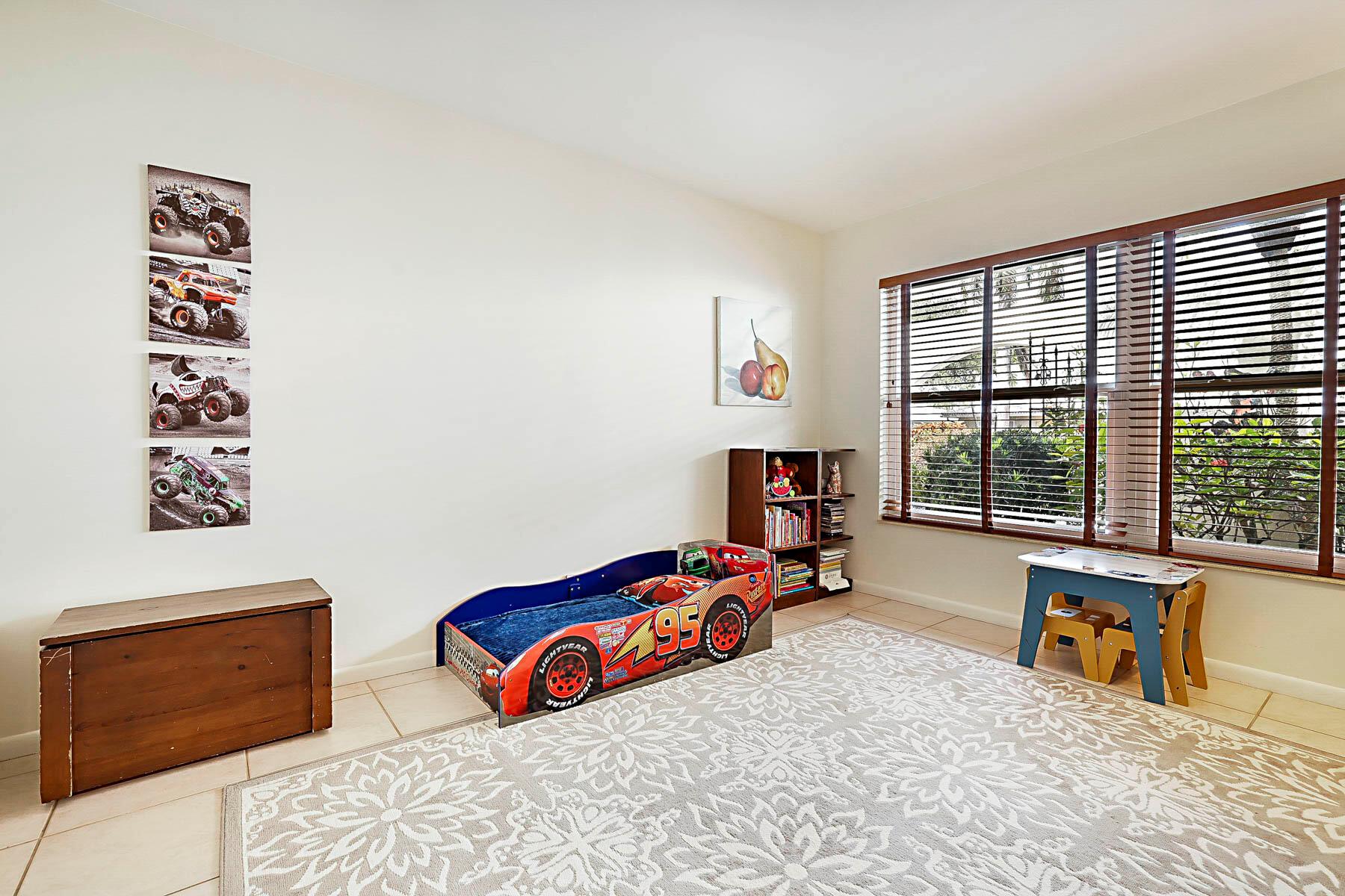 CARRIAGE HILL - Residential