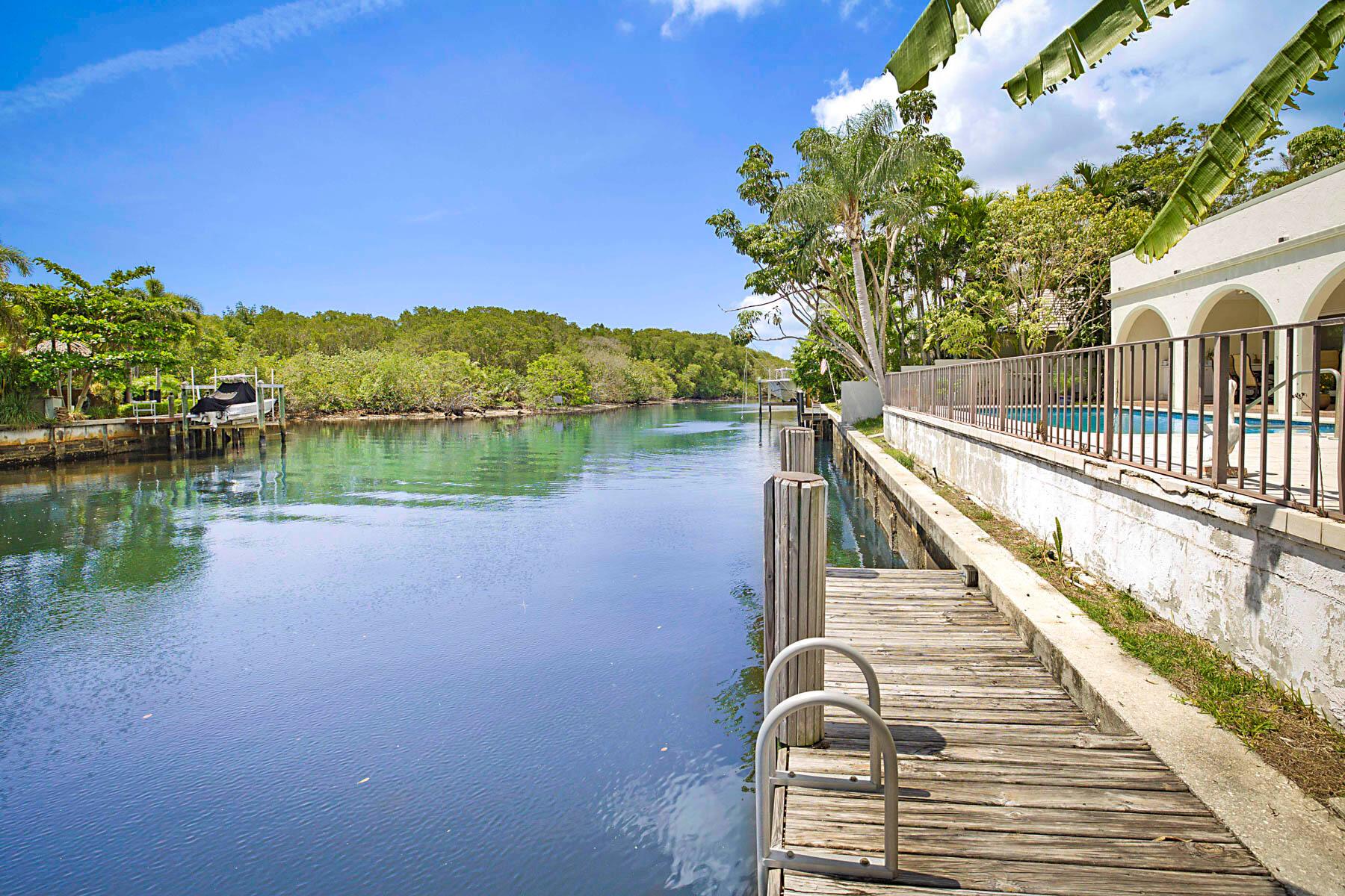 CARRIAGE HILL - Residential