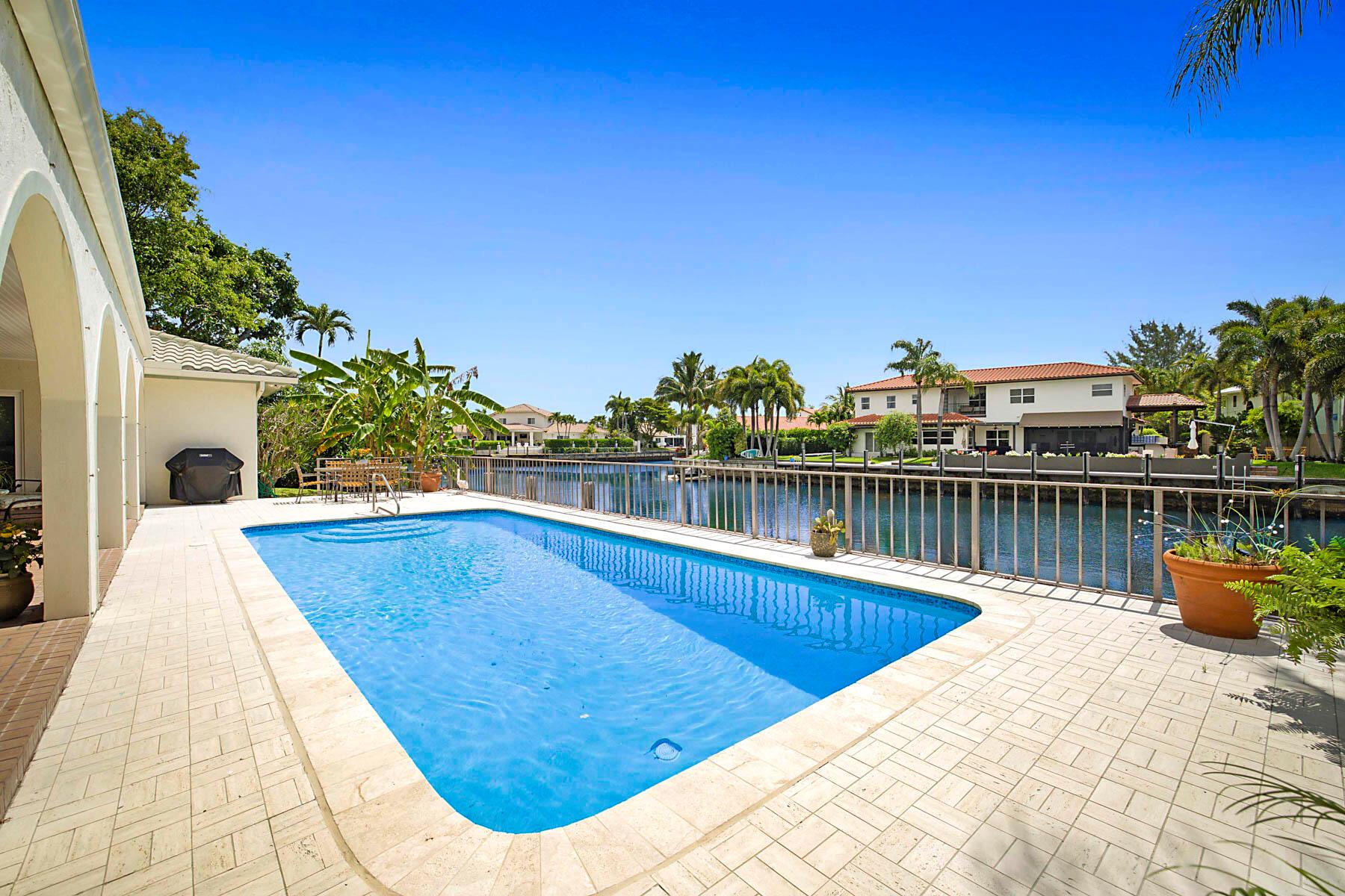 CARRIAGE HILL - Residential