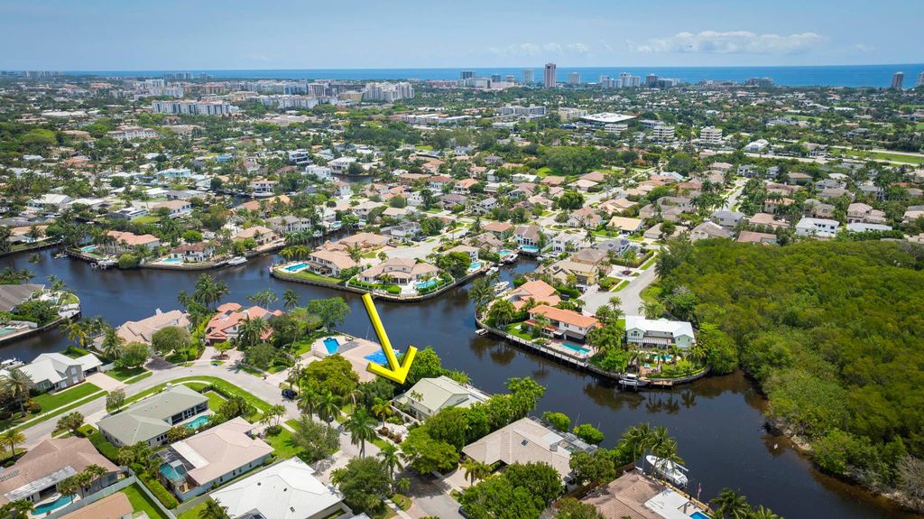 Photo of 1520 SW 6th Avenue, Boca Raton, FL 33486 (MLS # R11091278)