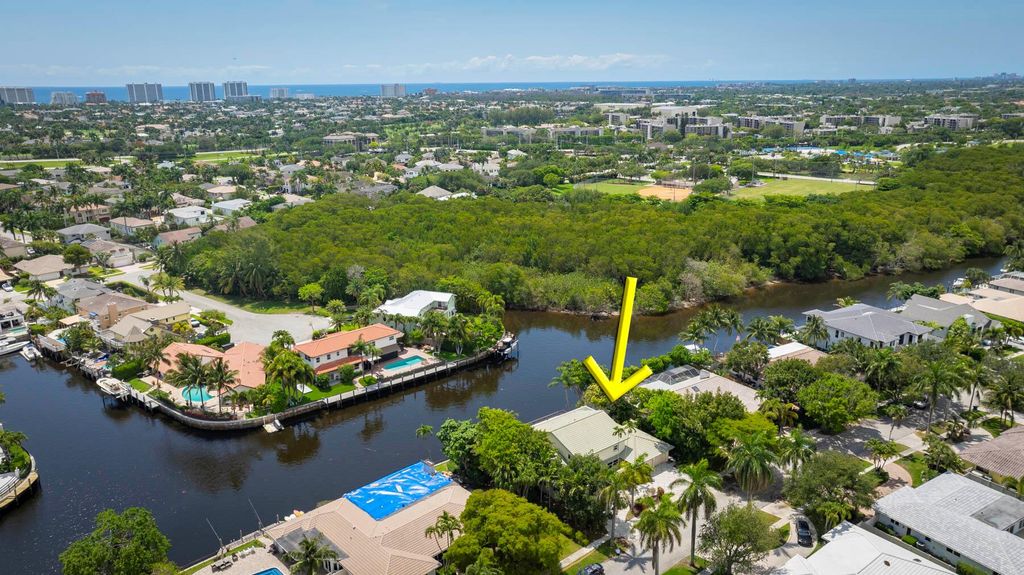 Photo of 1520 SW 6th Avenue, Boca Raton, FL 33486 (MLS # R11091278)