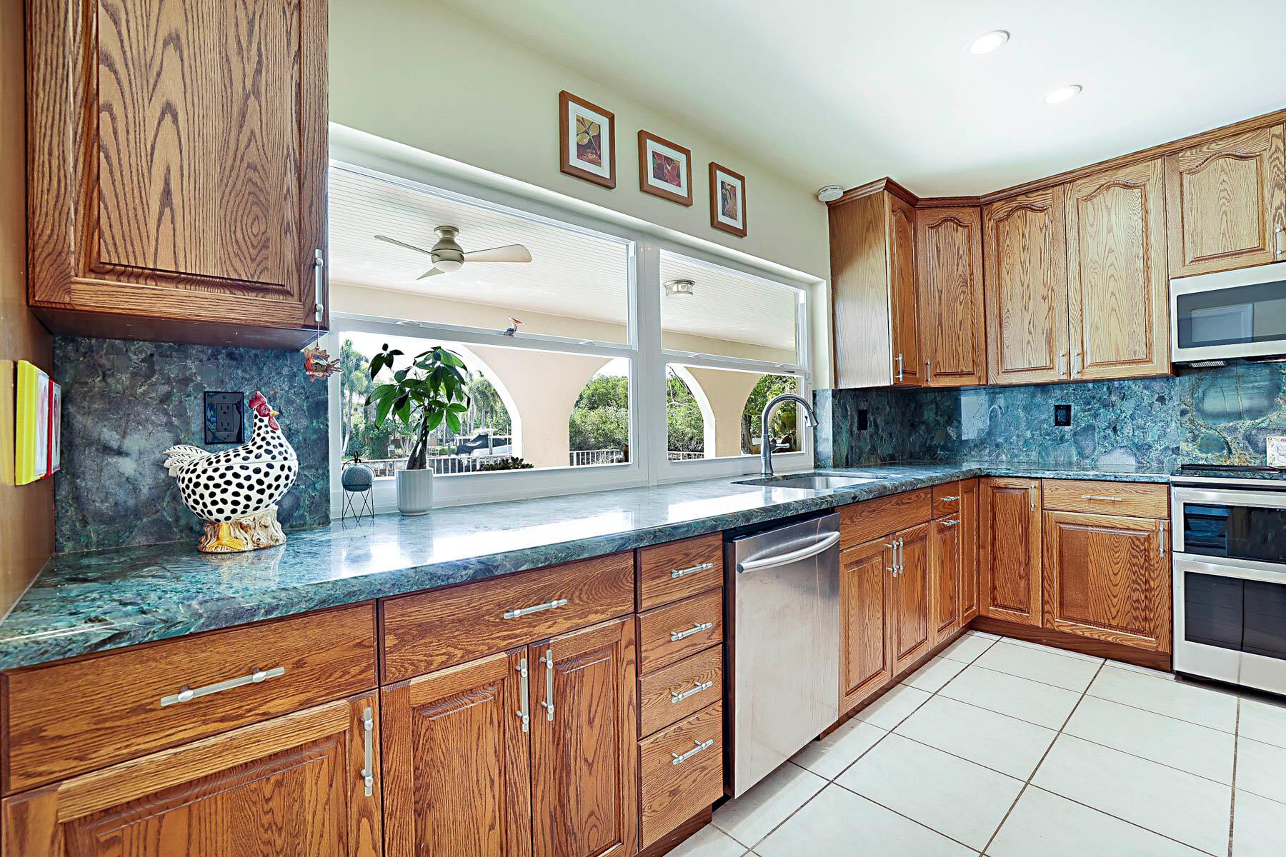 CARRIAGE HILL - Residential