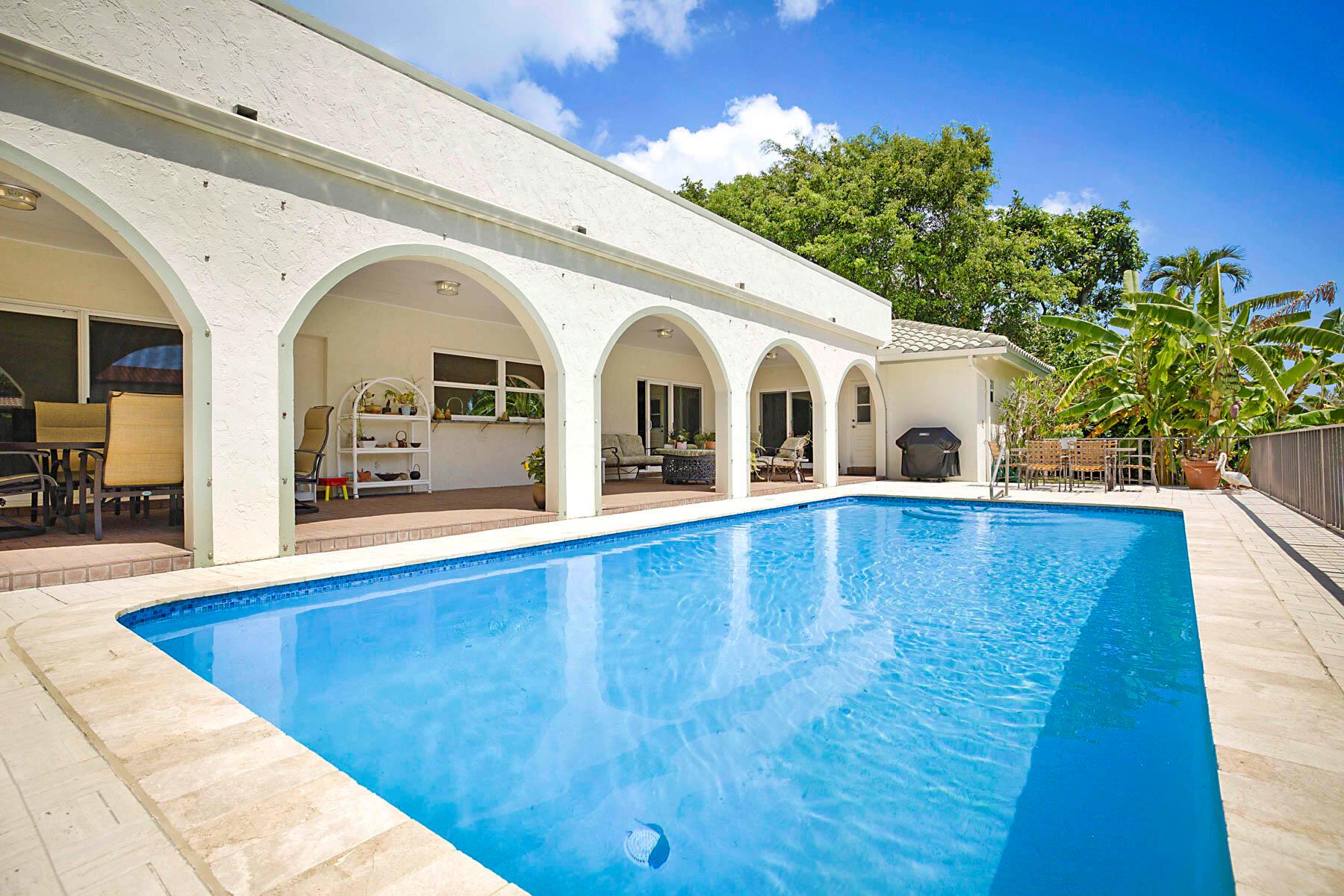 CARRIAGE HILL - Residential