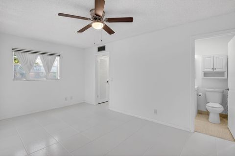 Tiny photo for 265 Burgundy #F, Delray Beach, FL 33484 (MLS # B26038693)