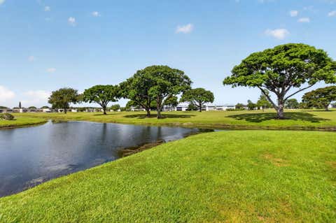 Tiny photo for 265 Burgundy #F, Delray Beach, FL 33484 (MLS # B26038693)