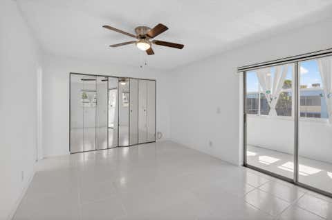 Tiny photo for 265 Burgundy #F, Delray Beach, FL 33484 (MLS # B26038693)