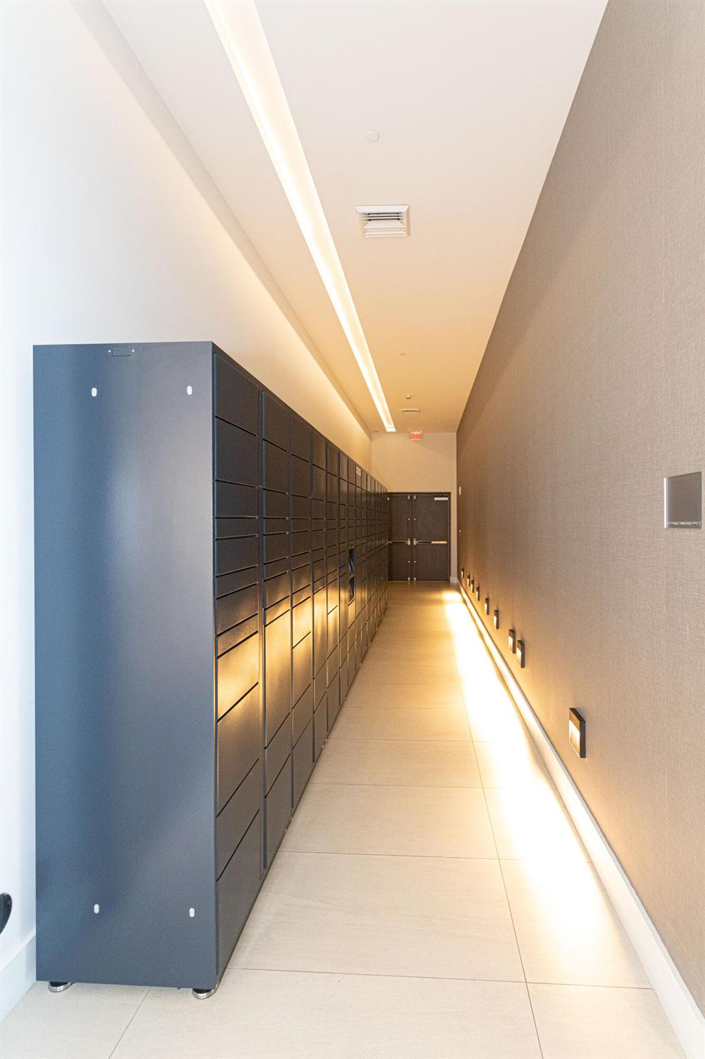 MARINA PALMS RESIDENCES N - Residential