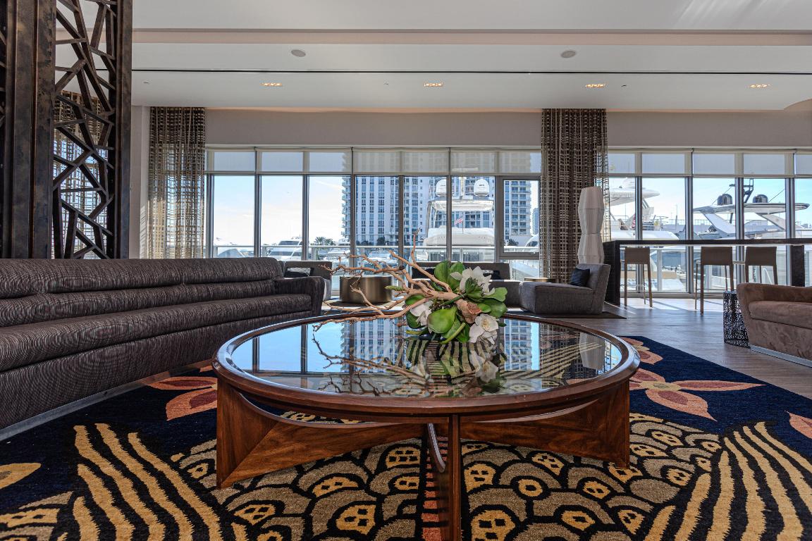 MARINA PALMS RESIDENCES NORTH CONDO - Residential