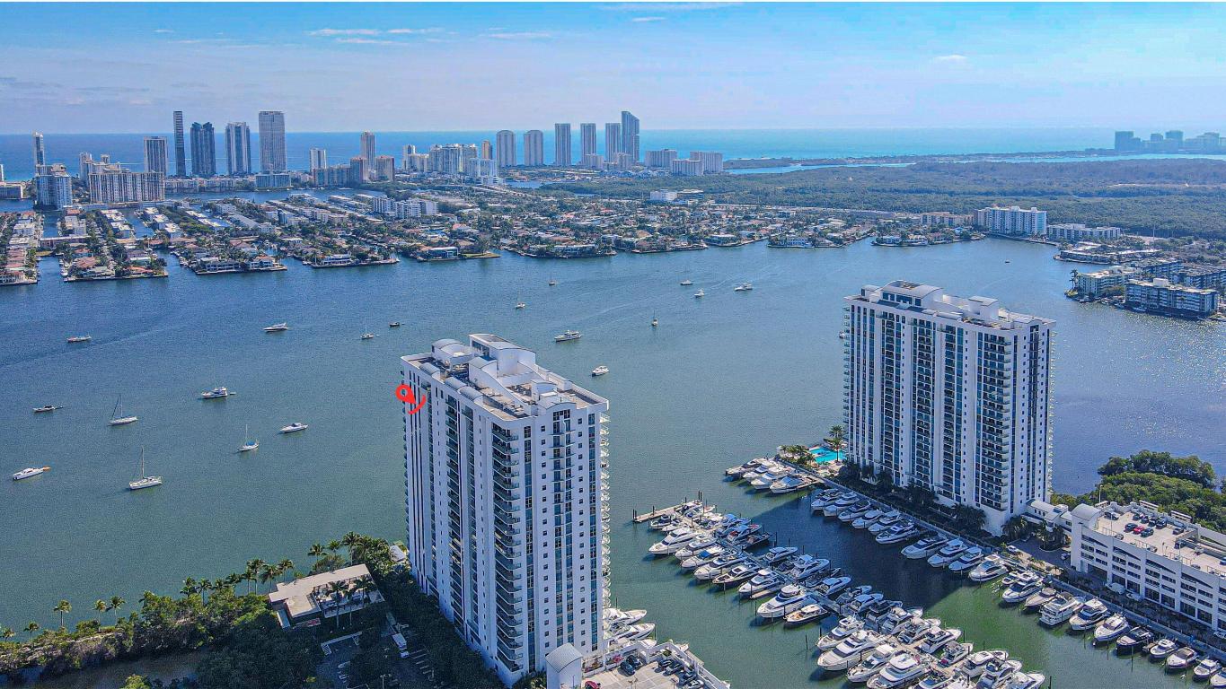 MARINA PALMS RESIDENCES NORTH CONDO - Residential