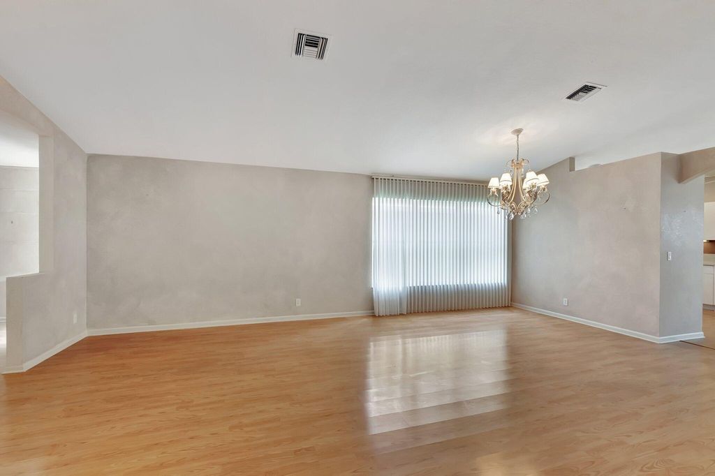 Photo of 7236 Granville Avenue, Boynton Beach, FL 33437 (MLS # R10982293)