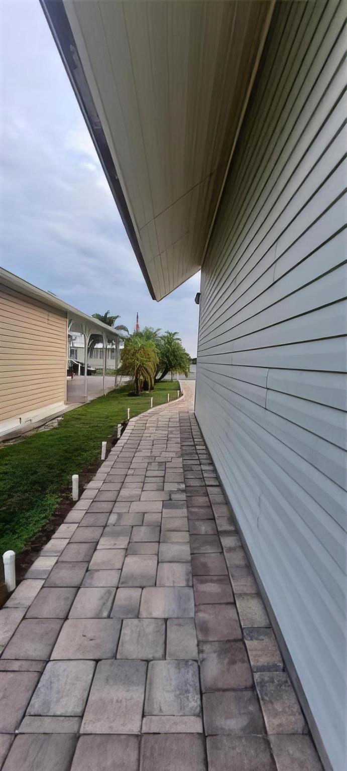 Oasis Village - Residential