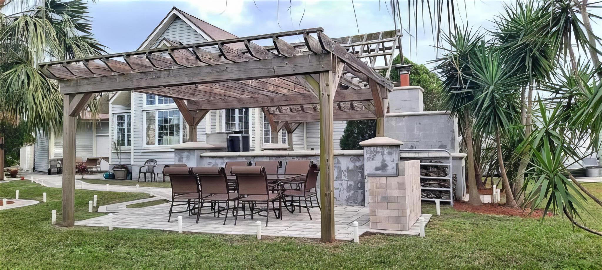 Oasis Village - Residential