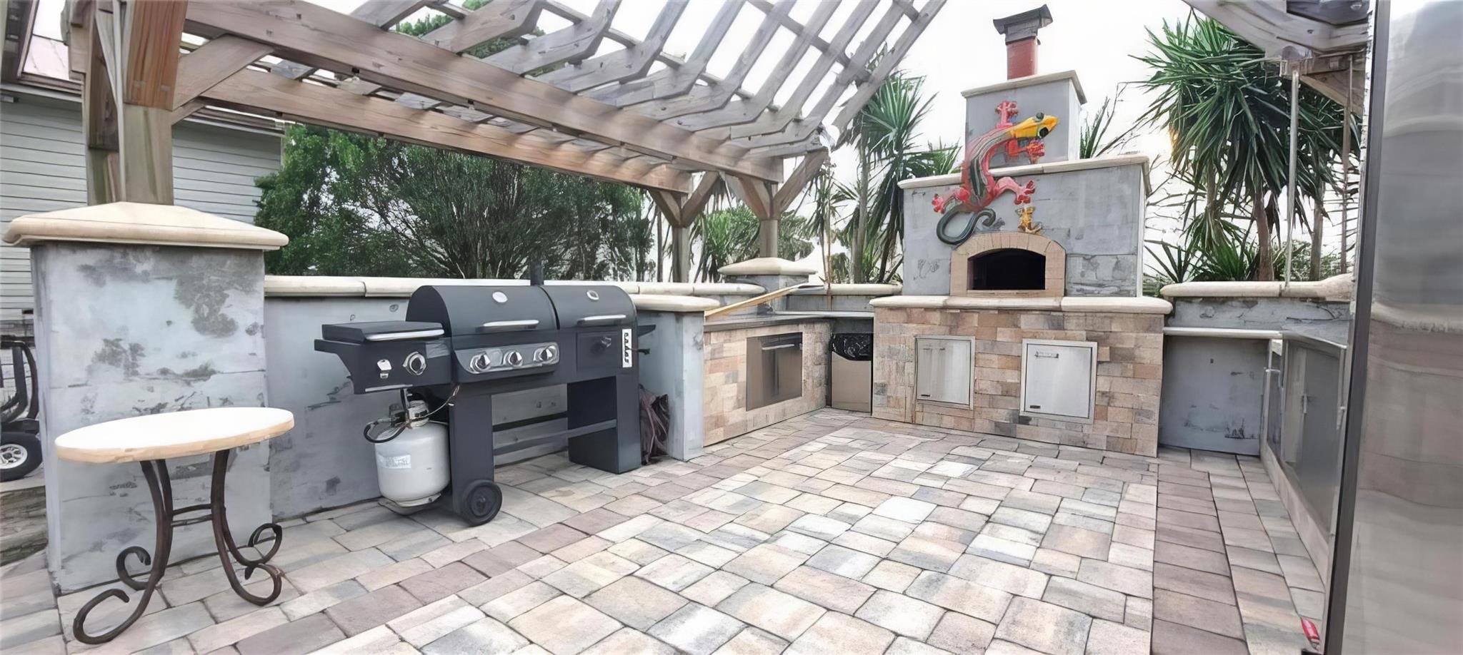 Oasis Village - Residential