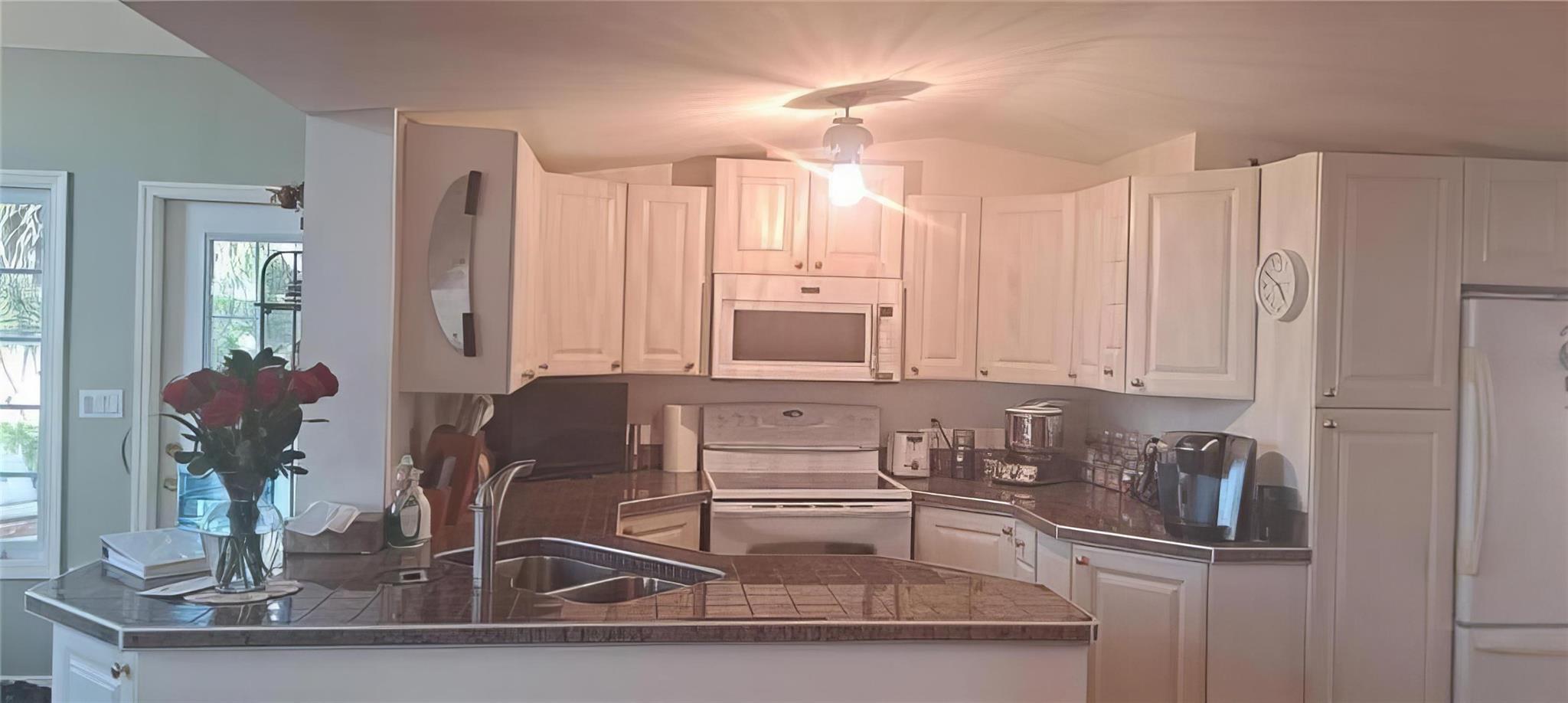 Oasis Village - Residential