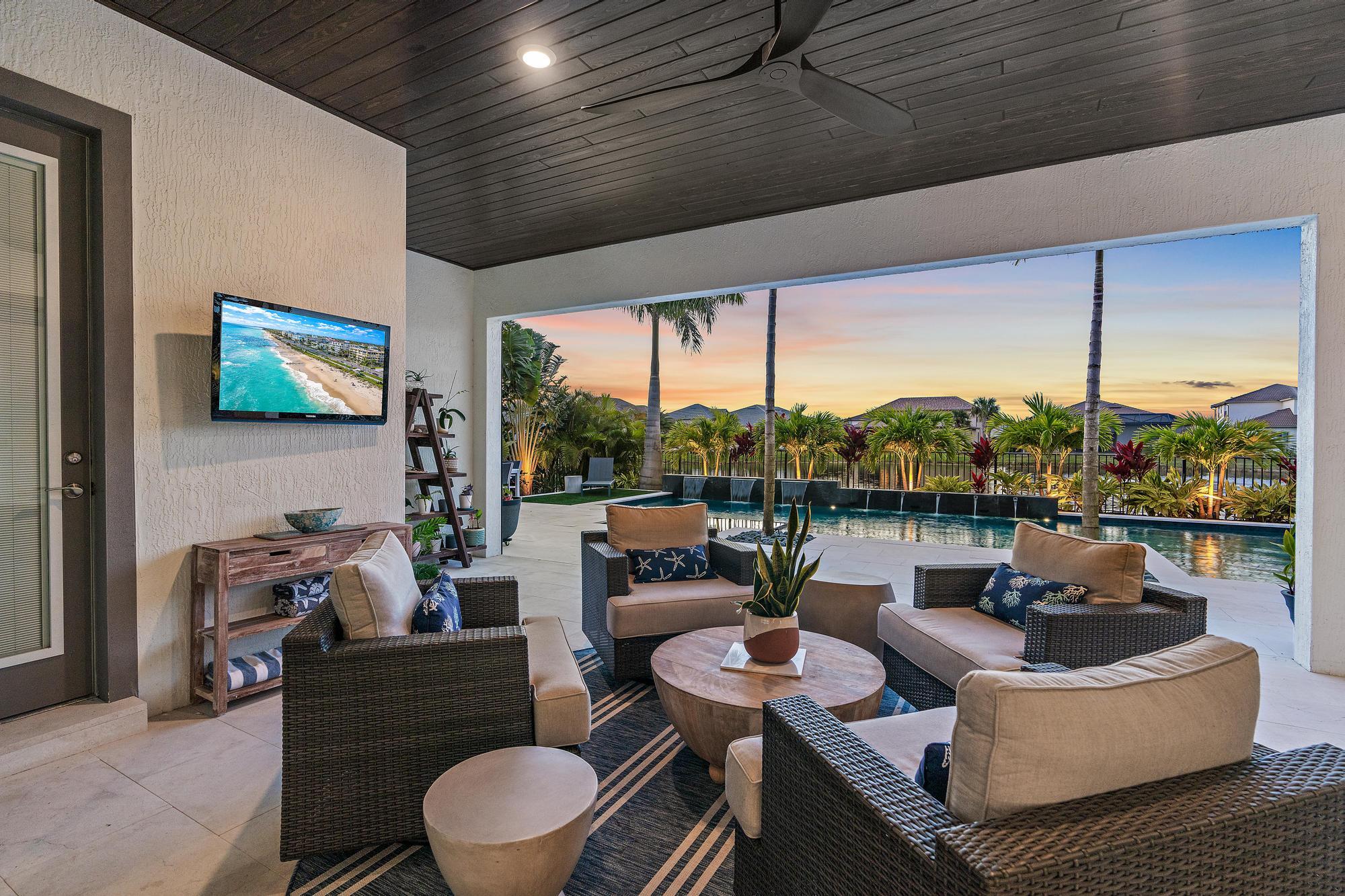 SONOMA ISLES - Residential