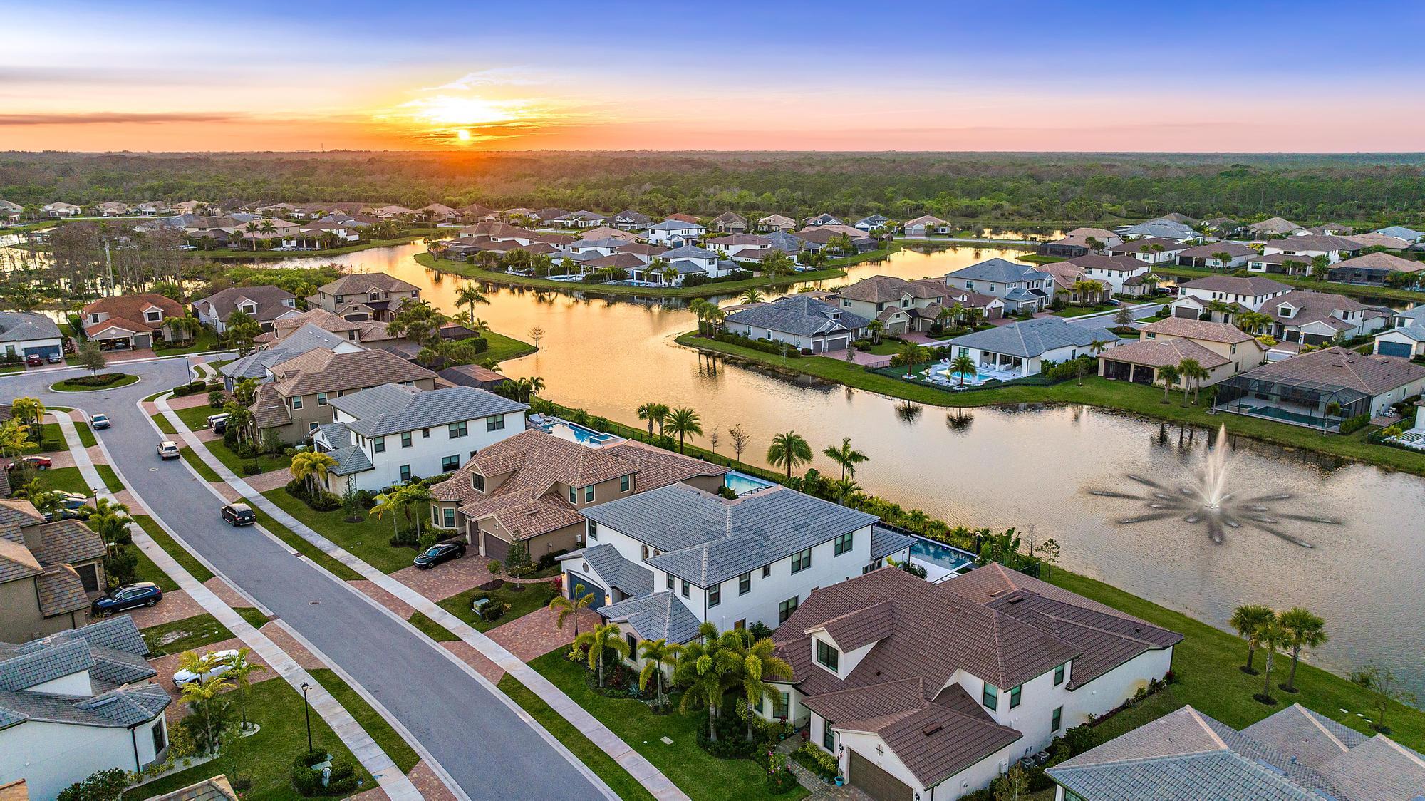 SONOMA ISLES - Residential