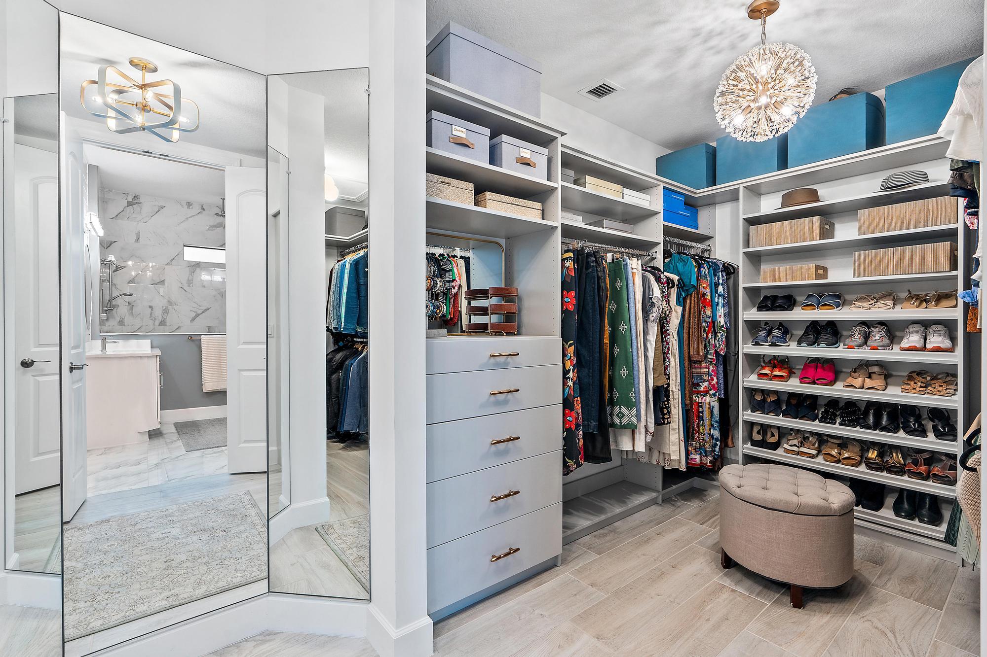 SONOMA ISLES - Residential